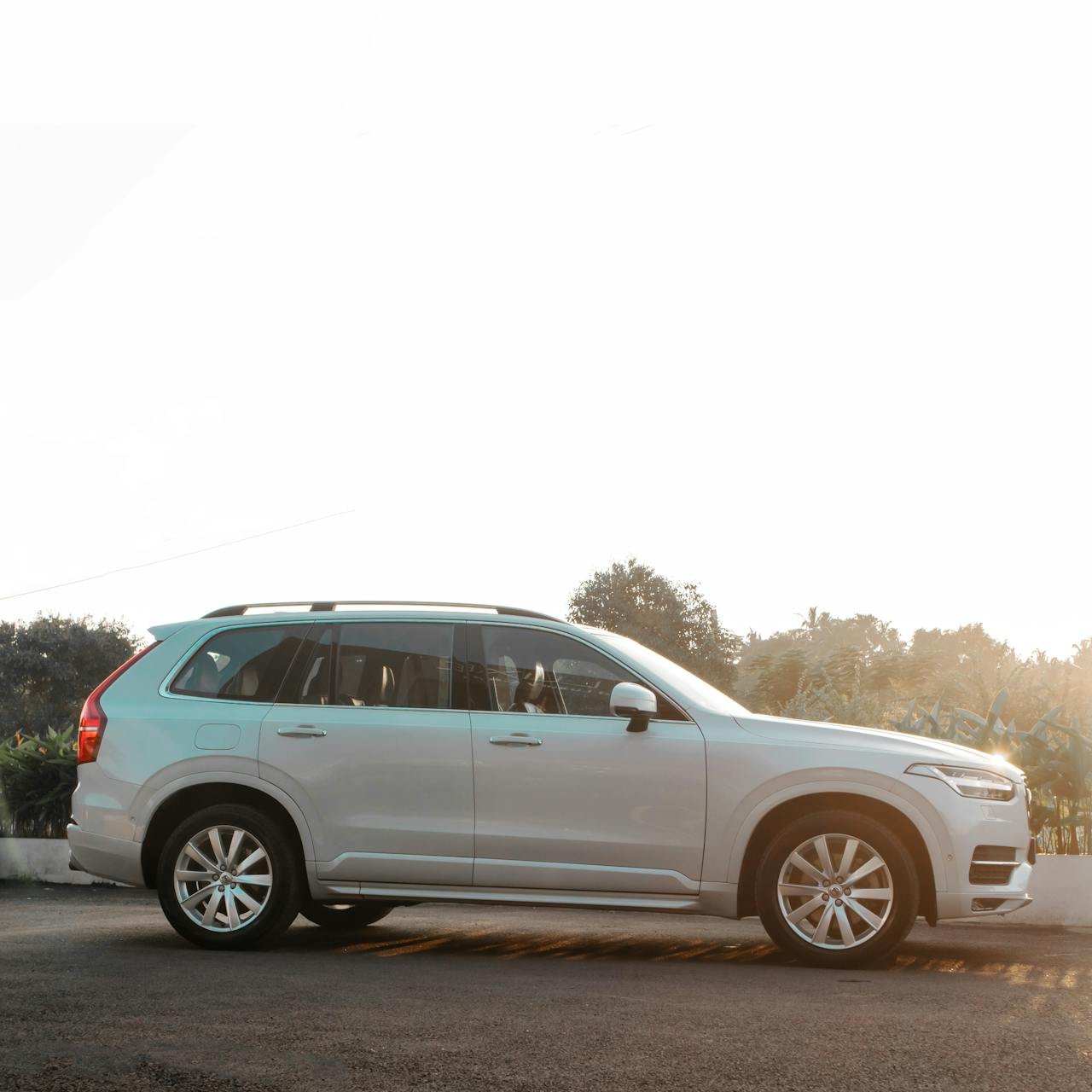 SUV